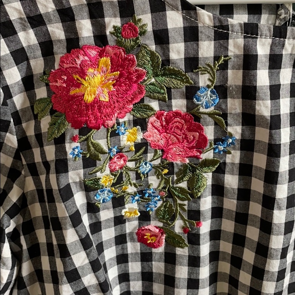 top - Picture 4 of 5